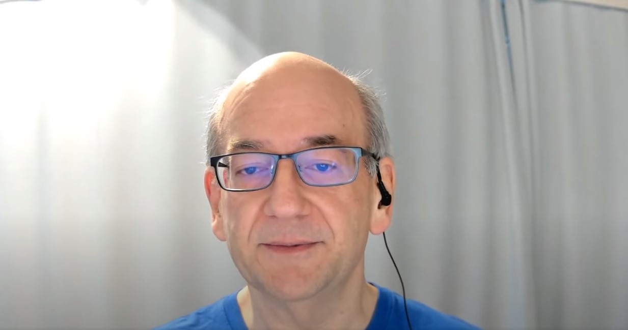 Джон Мюллер рассказал, как Google обрабатывает сигналы hreflang, если они есть и в HTML, и в Sitemaps